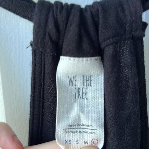 Dramatic cut free people tank - Picture 2 of 4